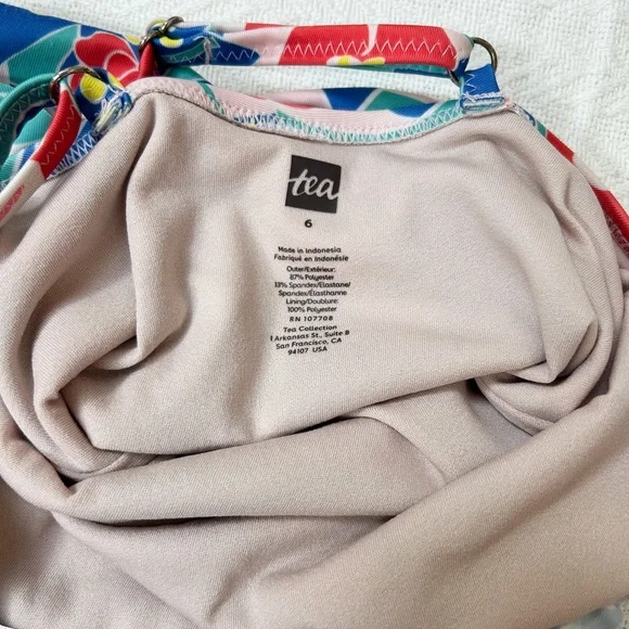 TEA Collection ruffle one-piece swim suit, criss cross back, window floral sz 6 - Picture 7 of 9